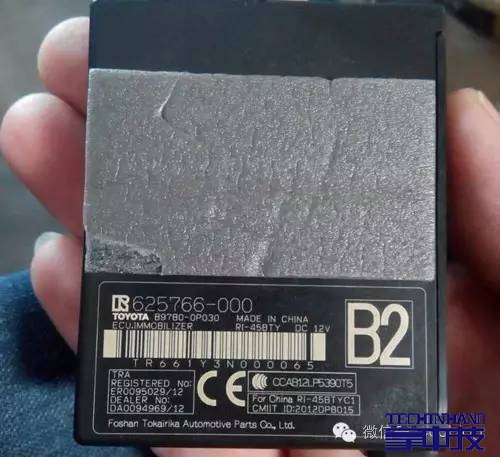 AJ48CMb6Ozo3cp99.jpg