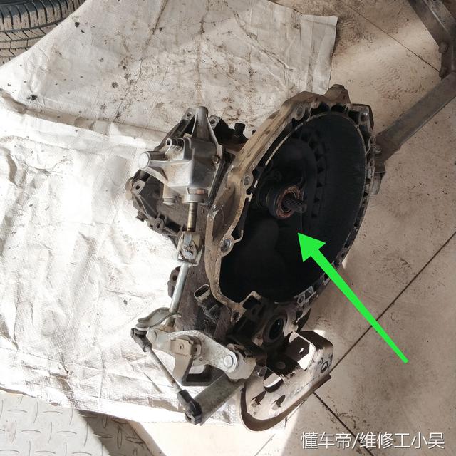 别克凯越特殊故障一例
